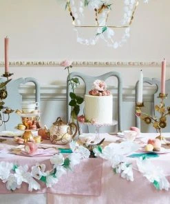 Meri Meri White Blossom Garland 7 Meri Meri White Blossom Garland