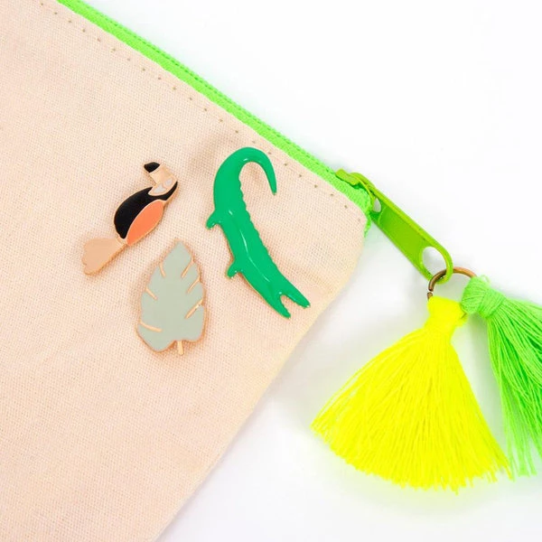 Meri Meri Jungle Enamel Pin Badges (set Of 3) 3 Meri Meri Jungle Enamel Pin Badges (set Of 3)