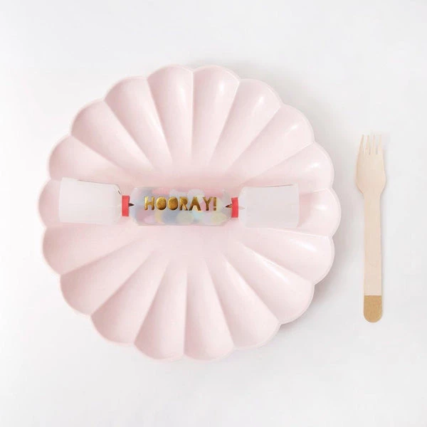 Meri Meri Hooray Confetti Small Crackers Set Of 6 5 Meri Meri Hooray Confetti Small Crackers Set Of 6