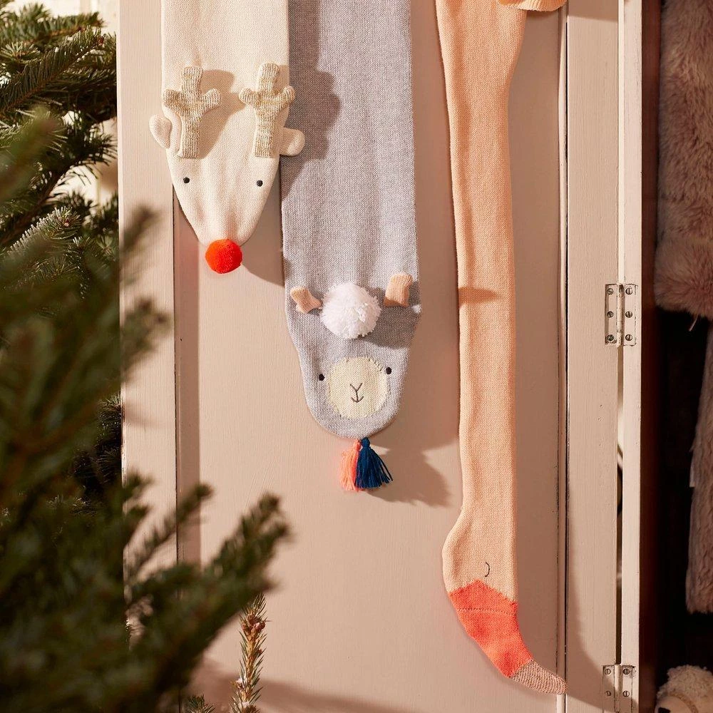 Meri Meri Knitted Flamingo Scarf 6 Meri Meri Knitted Flamingo Scarf