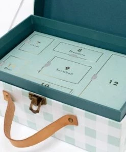 Meri Meri Calendrier de l’avent Chats de Noël avec jolie mallette chat 11 Meri Meri Calendrier de l’avent Chats de Noël avec jolie mallette chat