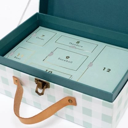 Meri Meri Calendrier de l’avent Chats de Noël avec jolie mallette chat 7 Meri Meri Calendrier de l’avent Chats de Noël avec jolie mallette chat